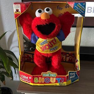 Sesame Street shout! 18 month Elmo vintage 2005